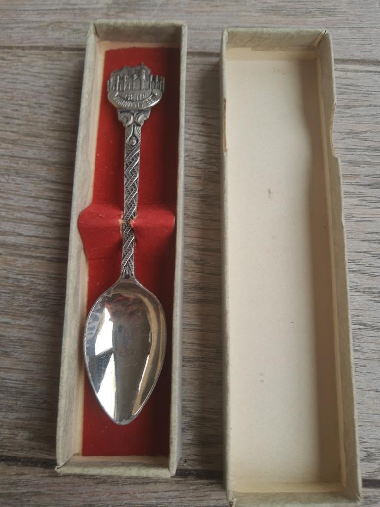 Cuillère en coffret - Gravensteen Gand, Antiquités & Art, Enlèvement ou Envoi