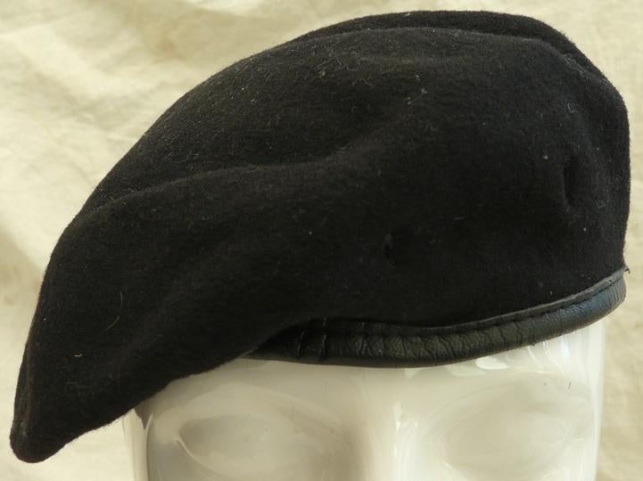 Baret, Cavalerie, maat: 58, Koninklijke Landmacht, 1993.(1), Verzamelen, Militaria | Algemeen, Landmacht, Helm of Baret, Ophalen of Verzenden