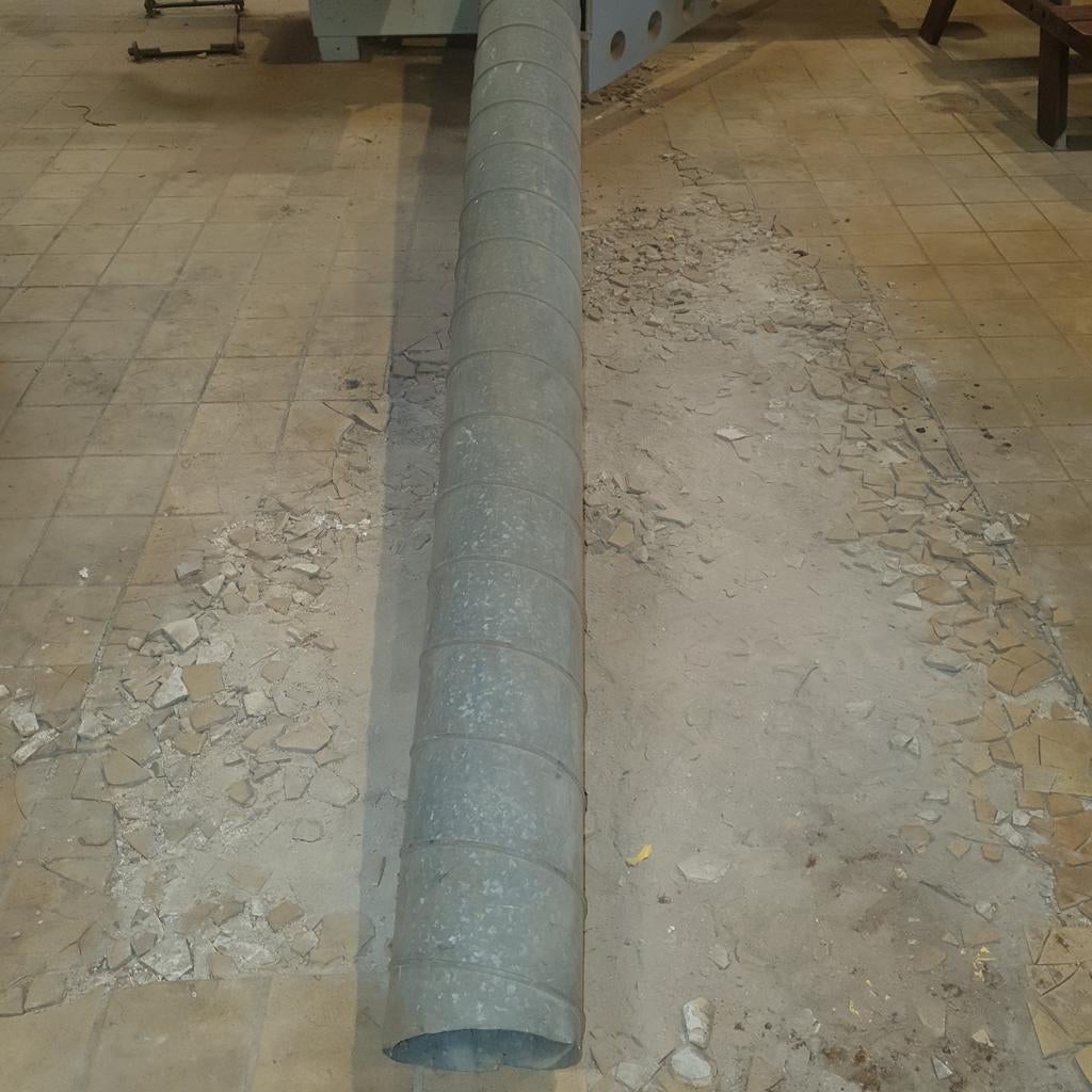 tube en fer, Enlèvement ou Envoi, Comme neuf