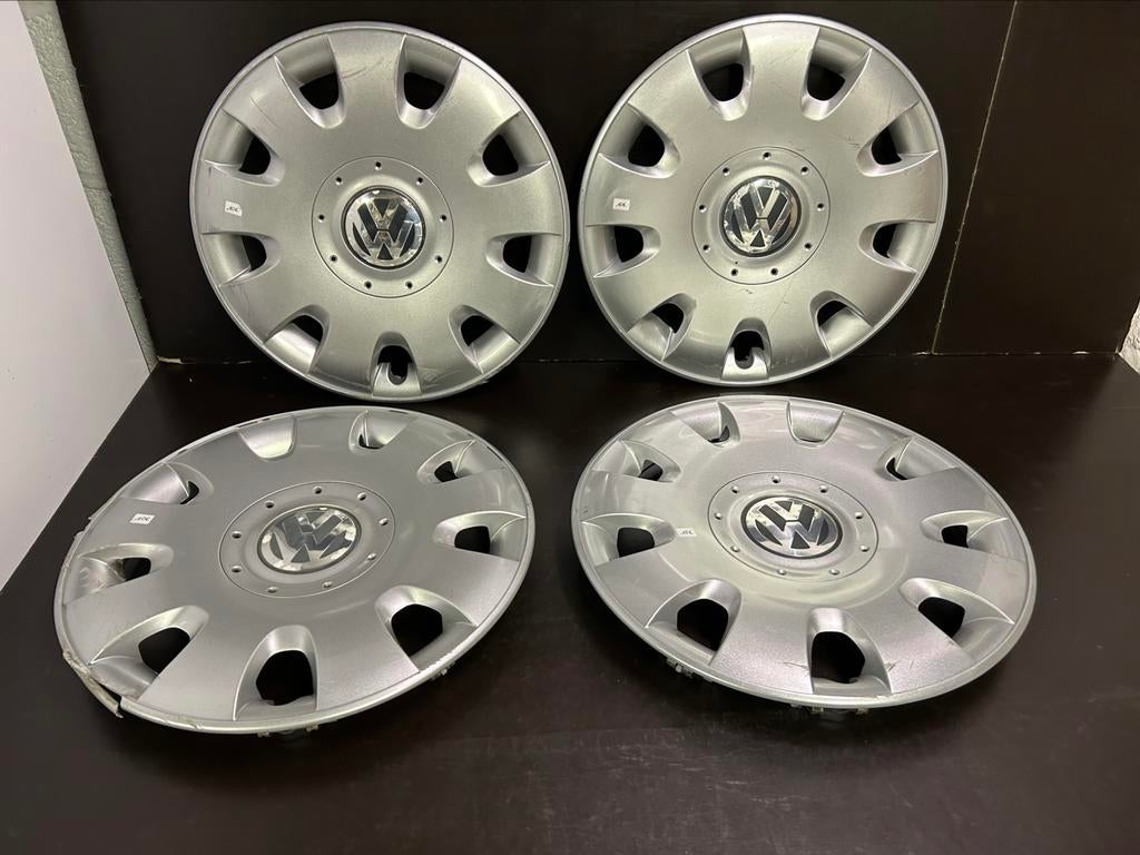 4 enjoliveurs vw polo golf 4,5,6,7 passat touran 15", Enlèvement ou Envoi, Utilisé