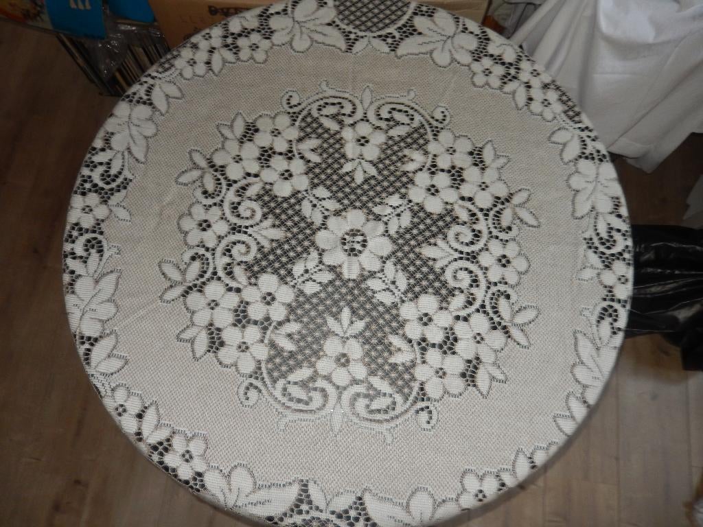 4 RONDE TAFELKLEDEN, Enlèvement ou Envoi, Comme neuf, Autour de, Intérieur
