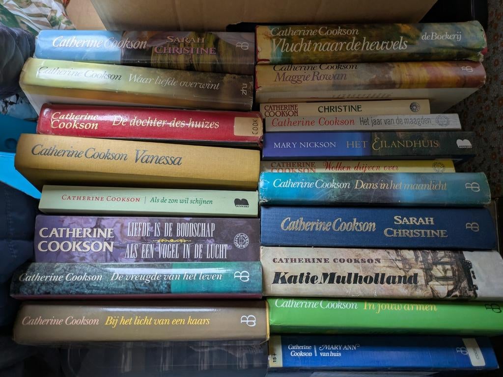 Heel groot aantal boeken Catherine Cookson, Ophalen, Gelezen, Catherine Cookson