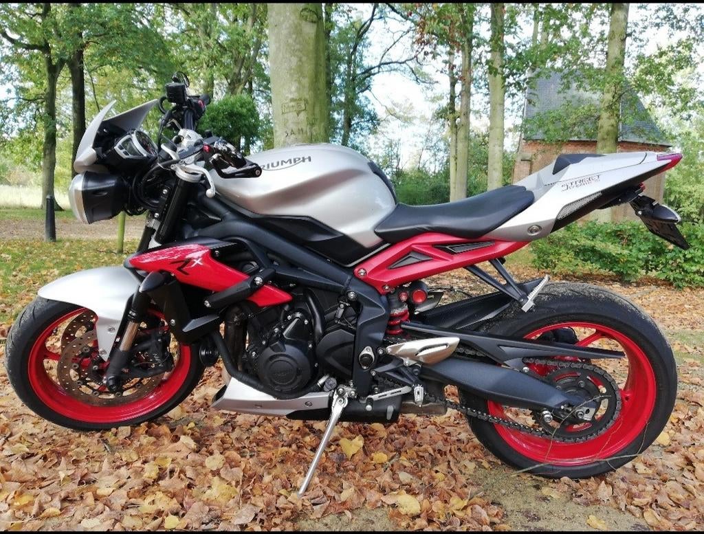Triumph  Street triple Rx 2015 ( zeer goede staat), Motoren, Ophalen