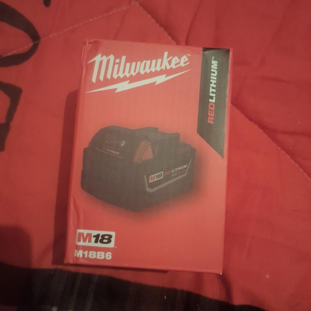 Milwaukee M18 6ah batterij (nieuw in de doos), Ophalen of Verzenden