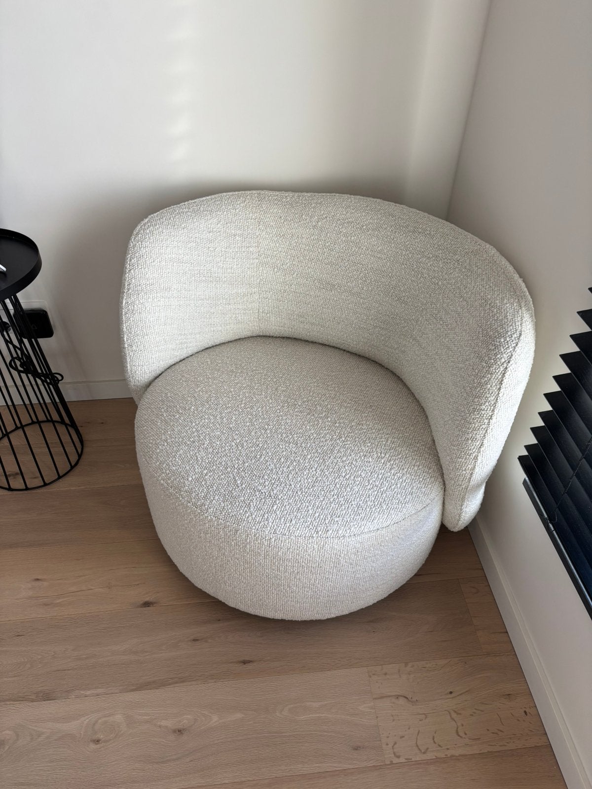 Bouclé Draaifauteuil te koop, Ophalen, Eenpersoons, Zo goed als nieuw, Minder dan 150 cm