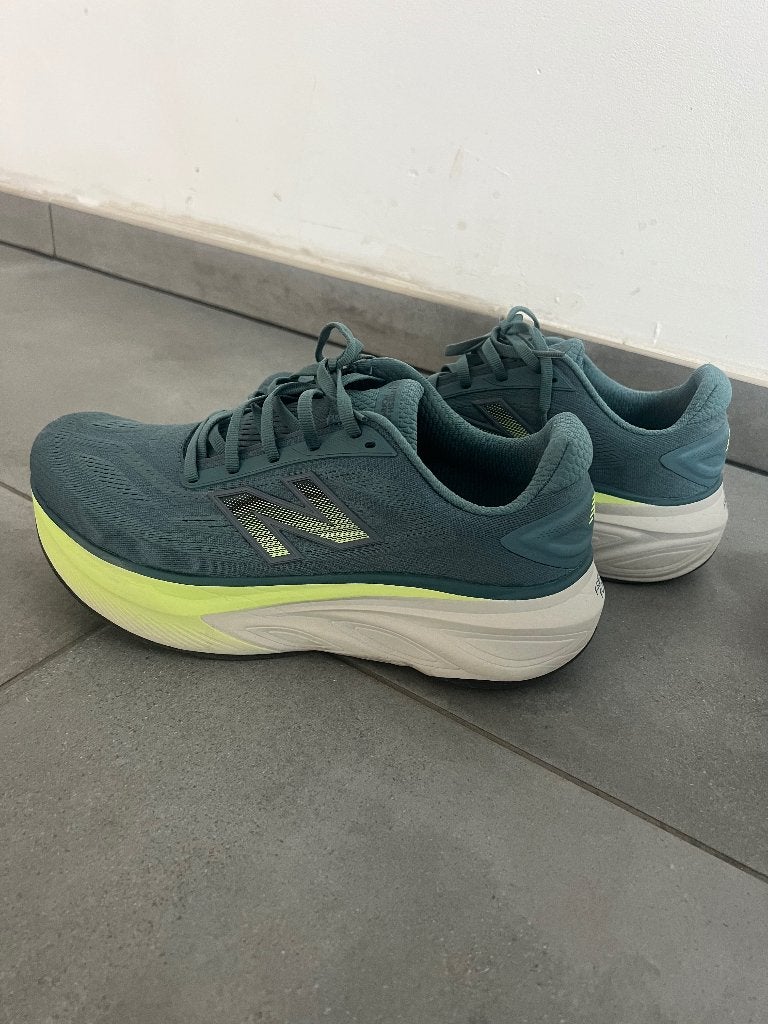 Chaussures New Balance 43, Enlèvement, Neuf, Chaussures