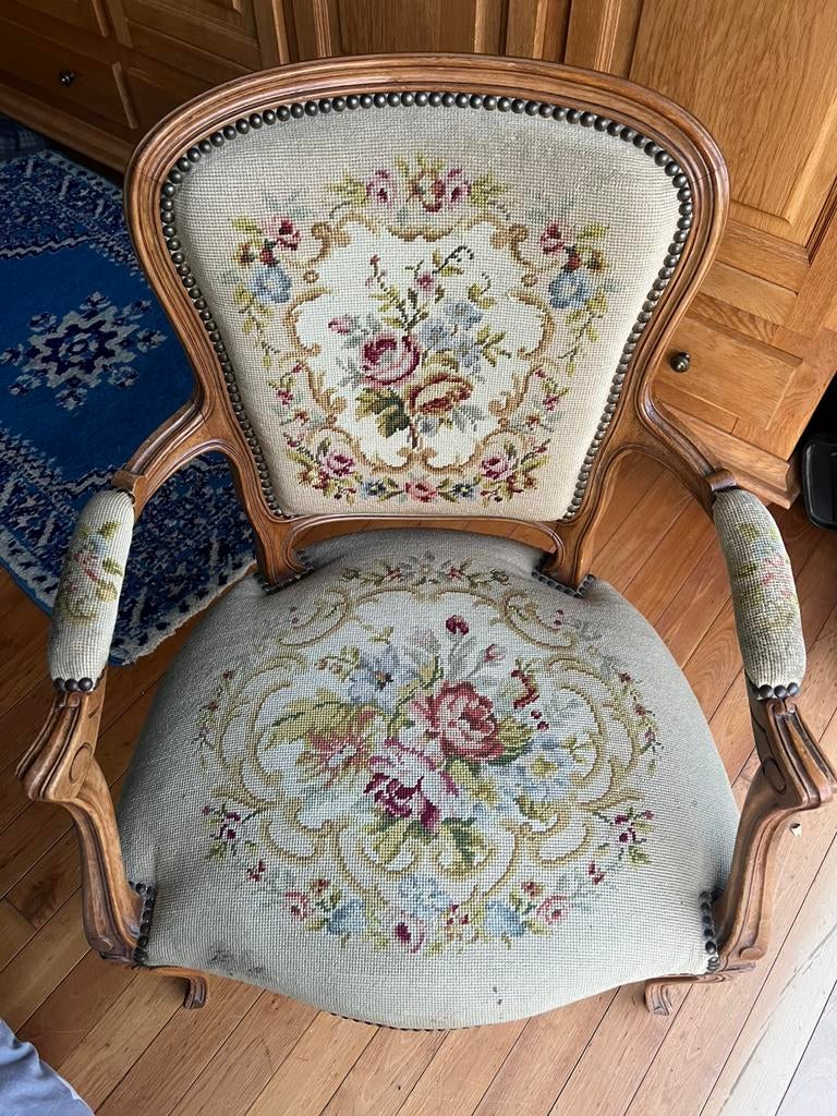Antiquité fauteuil ancien style louis XV, Antiquités & Art, Antiquités | Meubles | Chaises & Canapés, Enlèvement