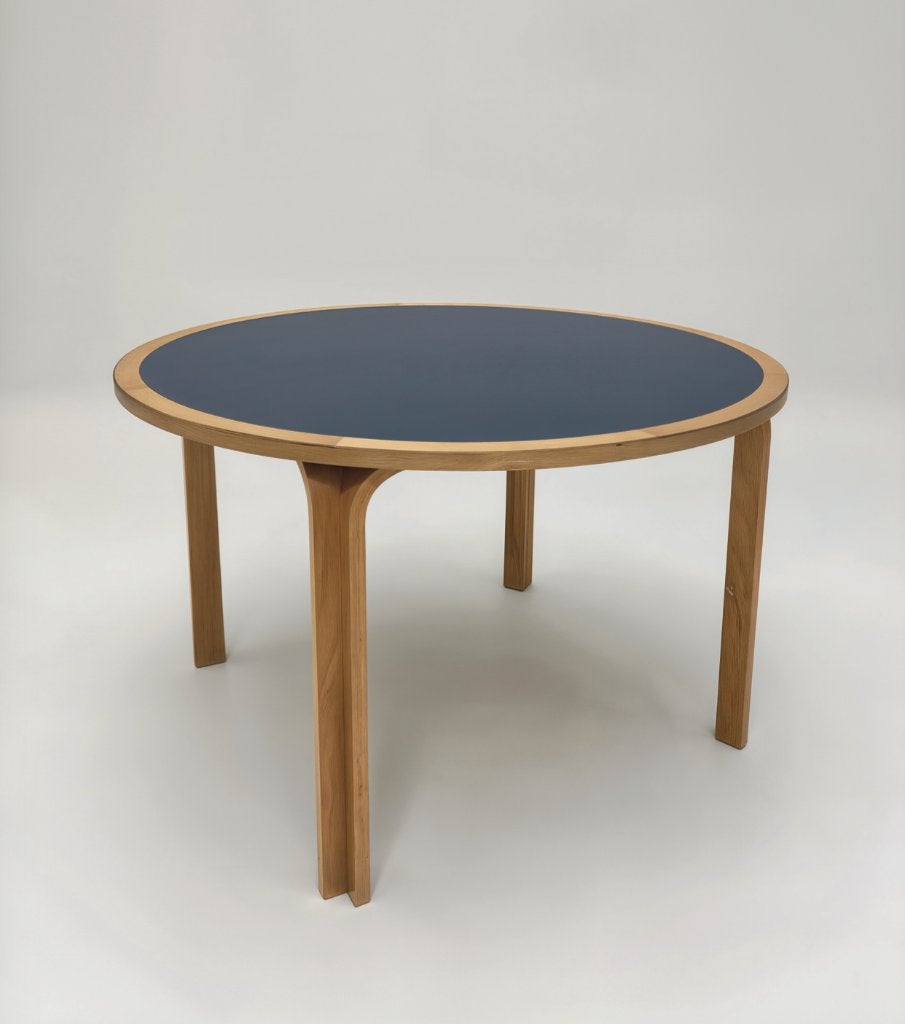 Eettafel – Thygesen & Sørensen (Magnus Olesen, ’80, Huis en Inrichting, Ophalen, Gebruikt, Overige houtsoorten, Vintage