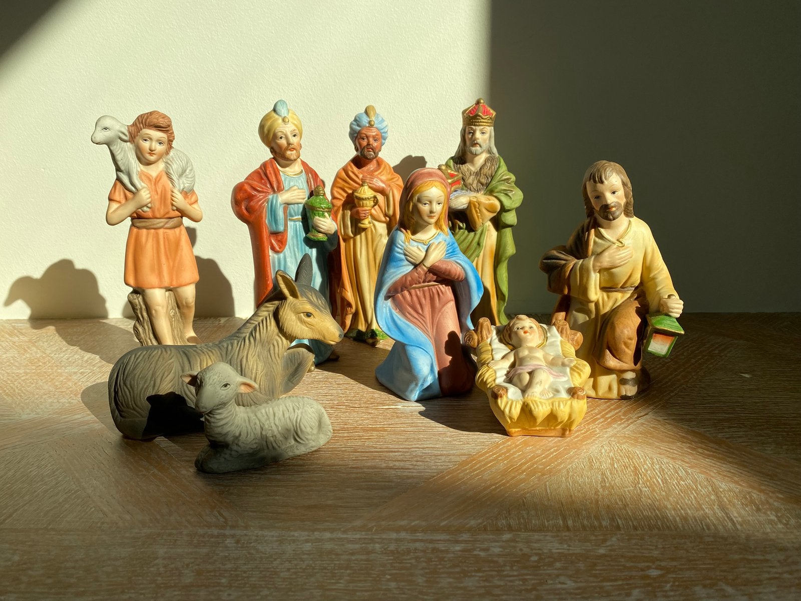Complete geschilderde beeldjes voor kerststal, Diversen, Kerst, Ophalen, Nieuw