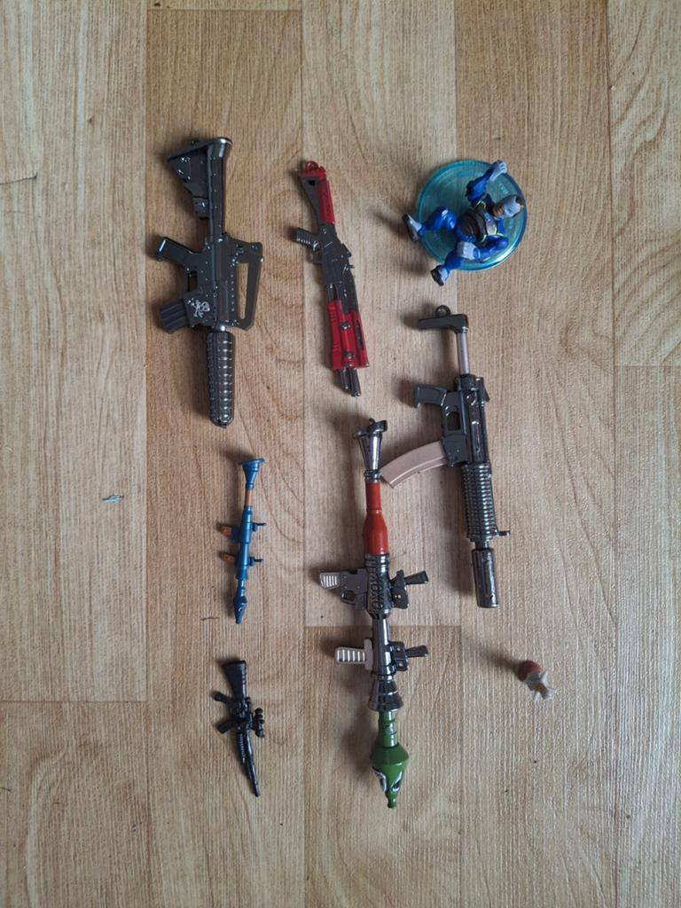 Jouets Fortnite., Enlèvement, Utilisé, Autres types