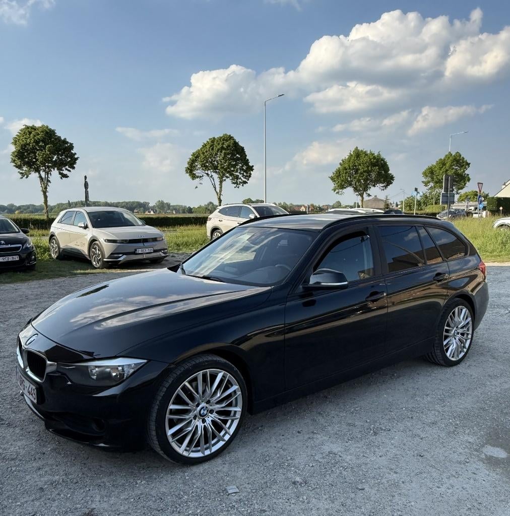 BMW 316d Touring Sport Line – Grand Entretien complet, Cuir, Euro 5, Noir, 5 portes