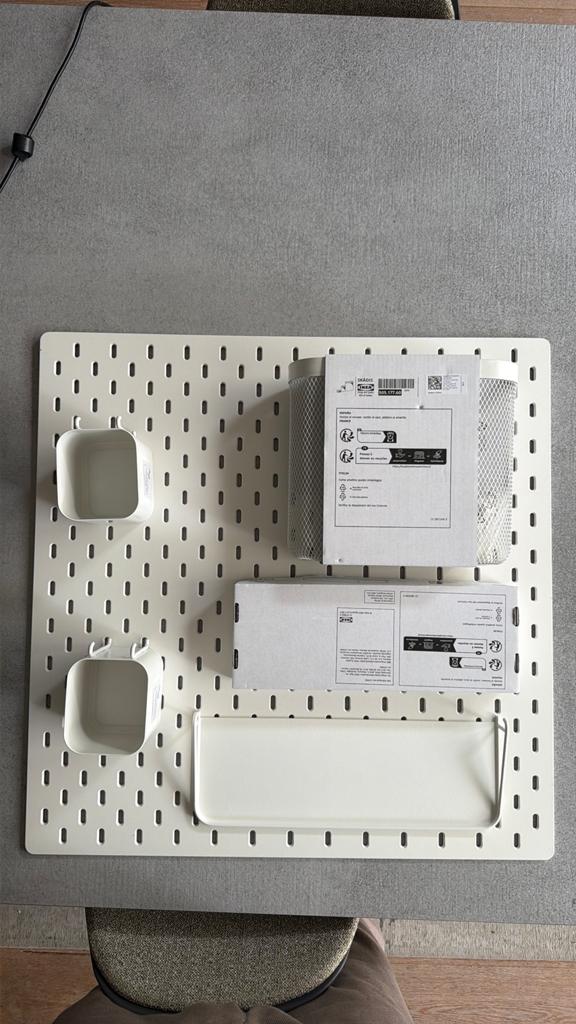 Ikea ophangbord skadis, Huis en Inrichting, Woonaccessoires | Memoborden, Ophalen, Nieuw, Overige typen