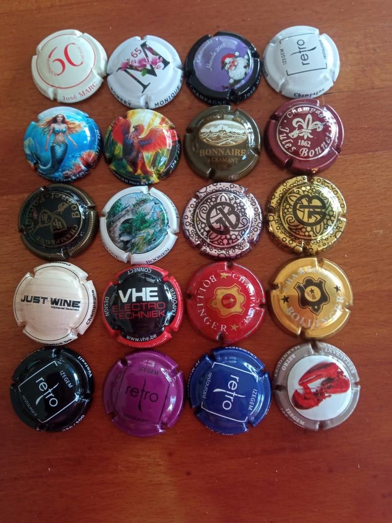 Champagne capsules lot 9, Verzamelen, Verzenden