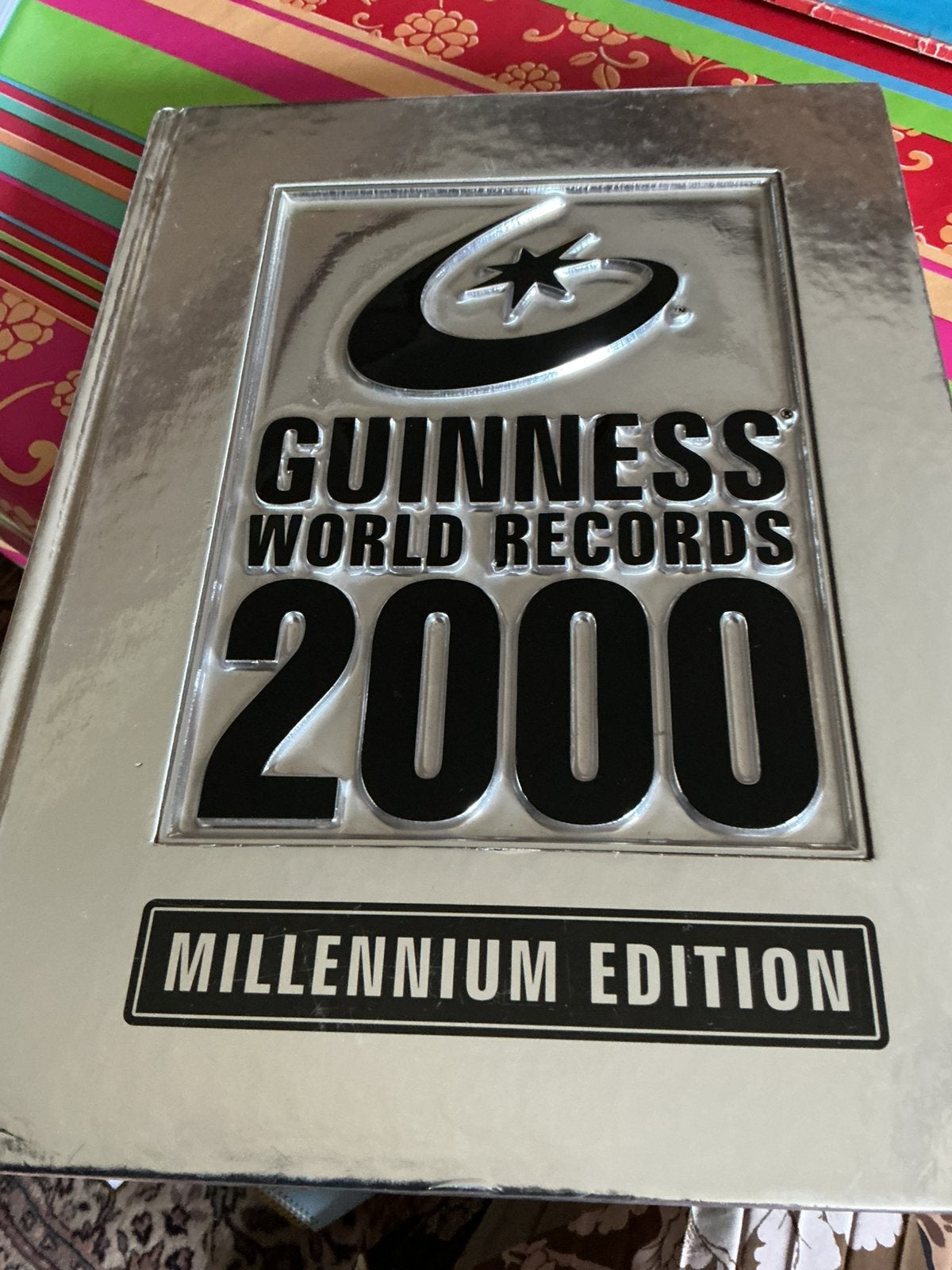 Guiness book of records, Livres, Science-fiction, Enlèvement, Comme neuf
