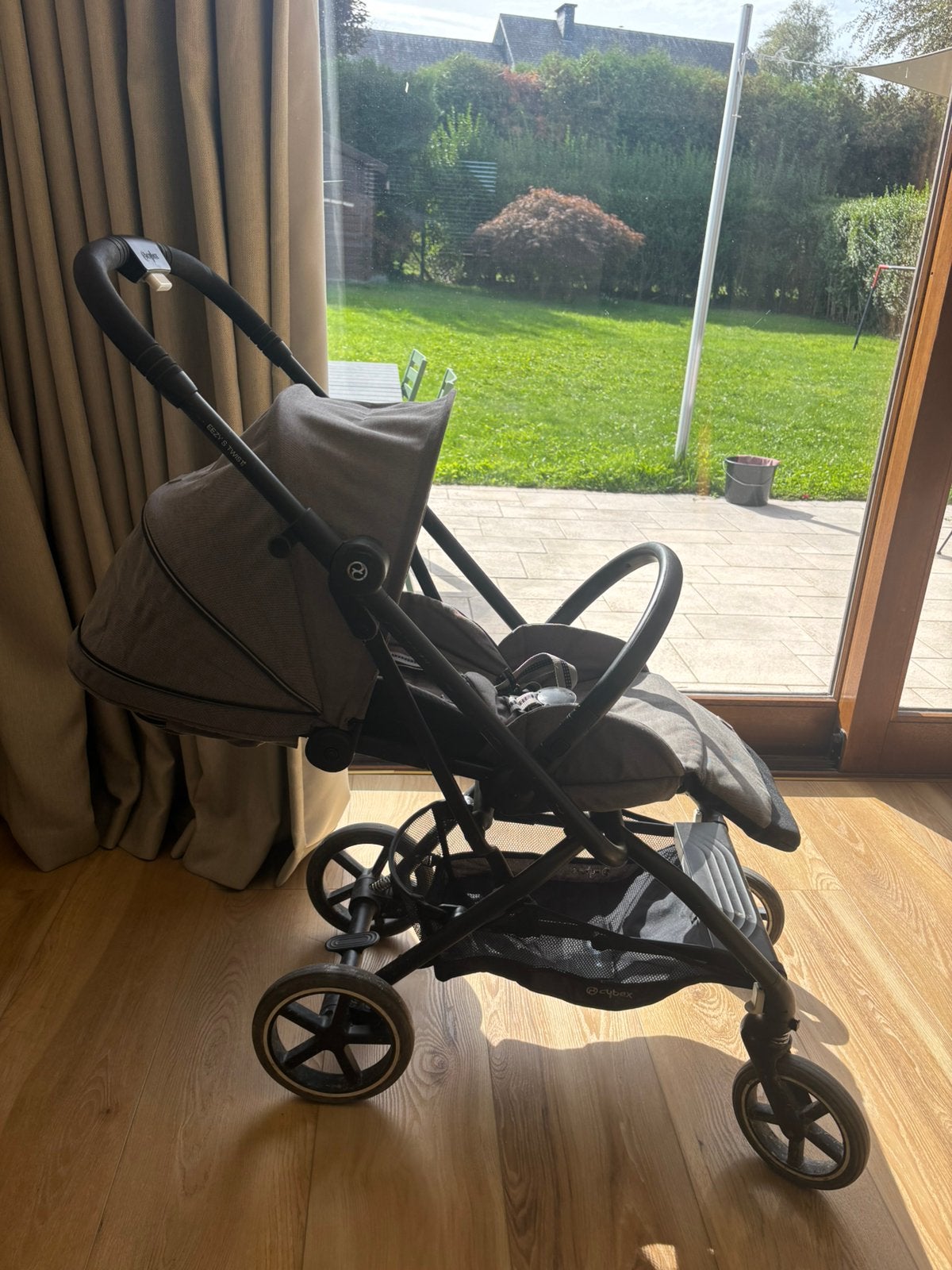 Pack poussette Cybex - 280€, Enfants & Bébés, Enlèvement, Utilisé, Maxi-Cosi