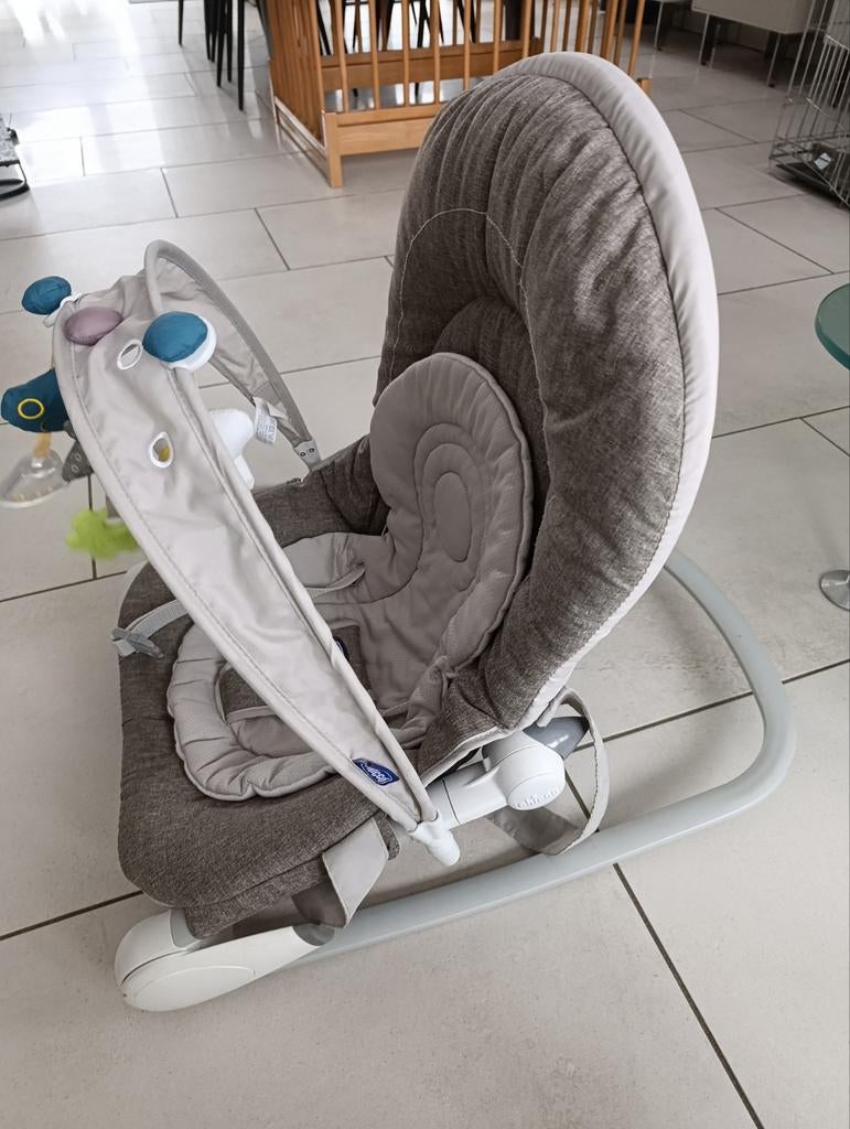 Chicco wipstoel / schommelstoel, Kinderen en Baby's, Ophalen, Schommelstoel, Chicco