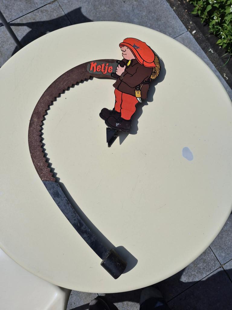 50 cm hoog Estaminet Ketje zijde, Ophalen