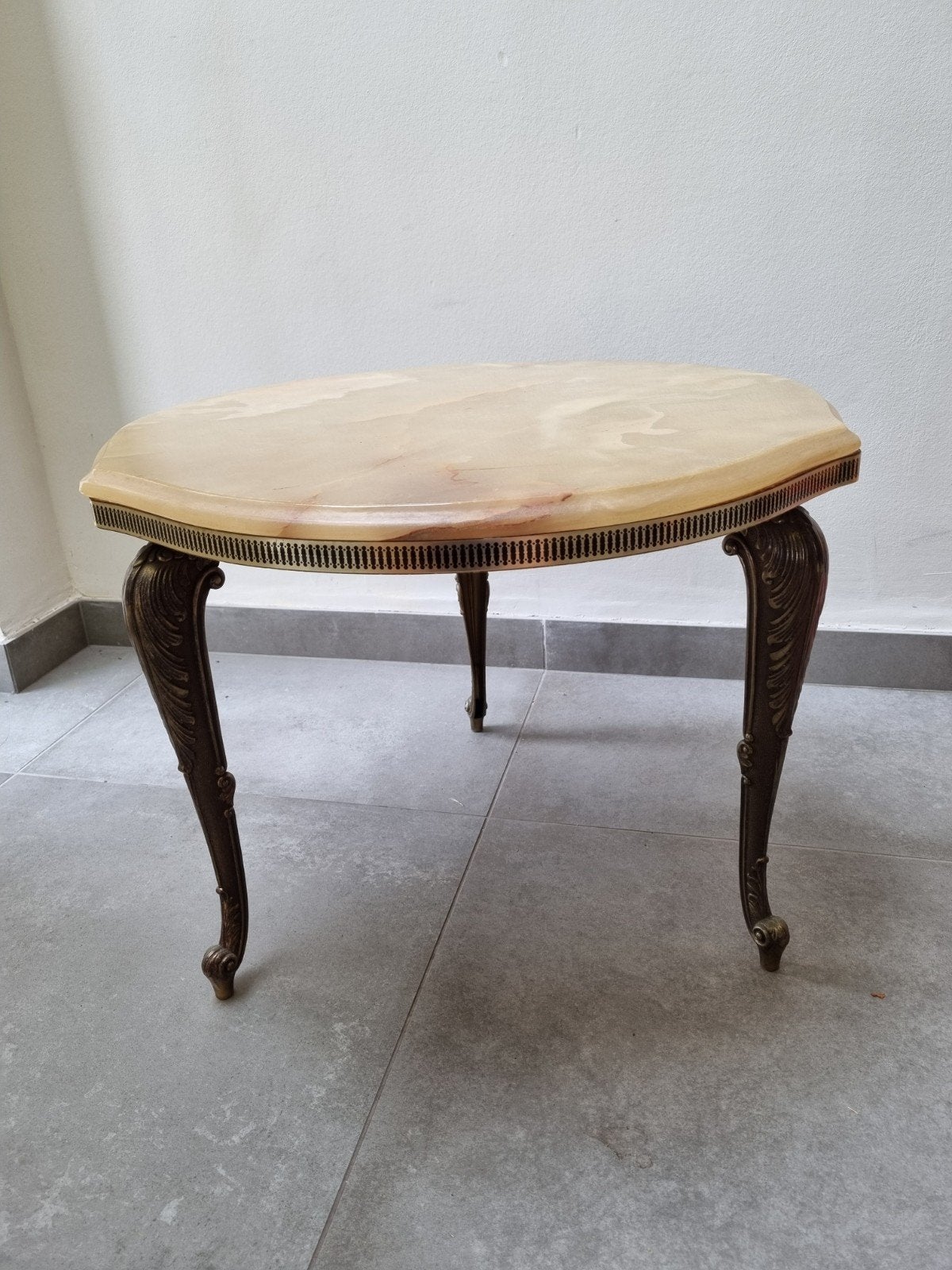 Antieke bijzettafeltje, Antiek en Kunst, Ophalen