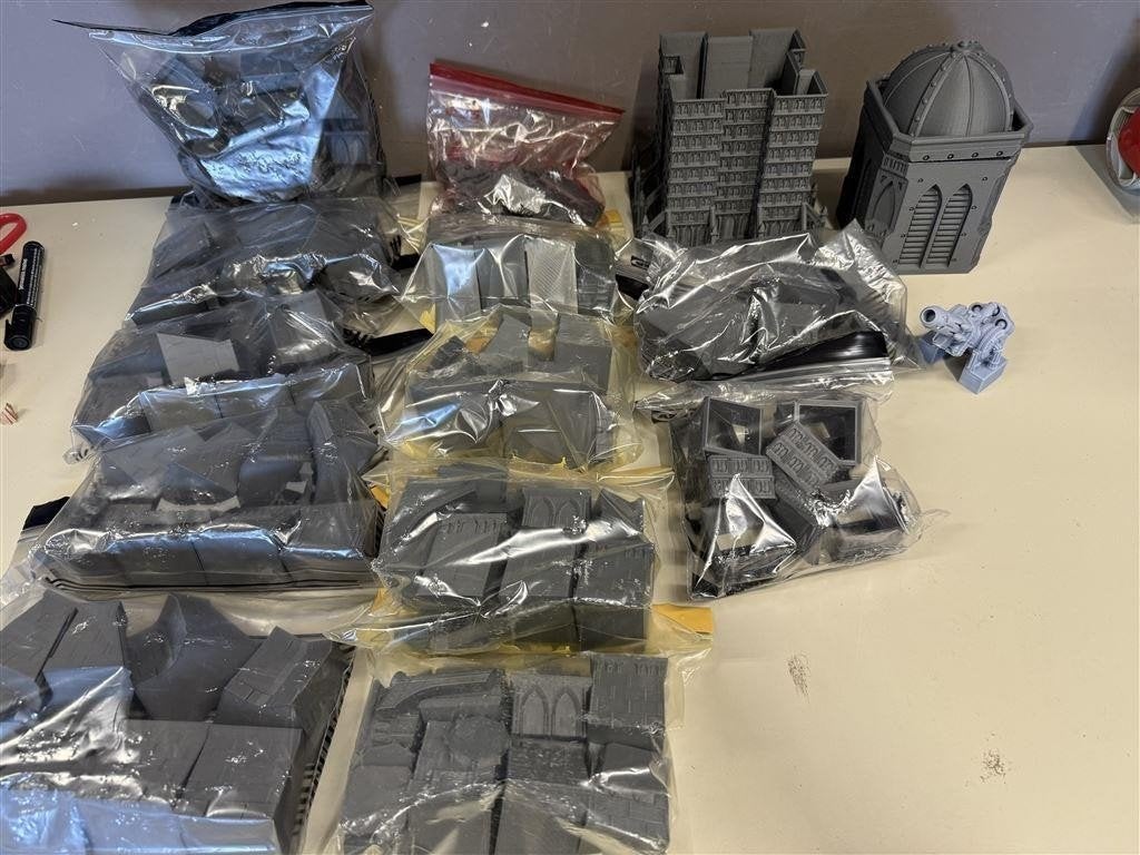 gebouwen set voor war spel - Legions Imperialis - Gothic For, Hobby & Loisirs créatifs, Wargaming, Enlèvement ou Envoi, Comme neuf