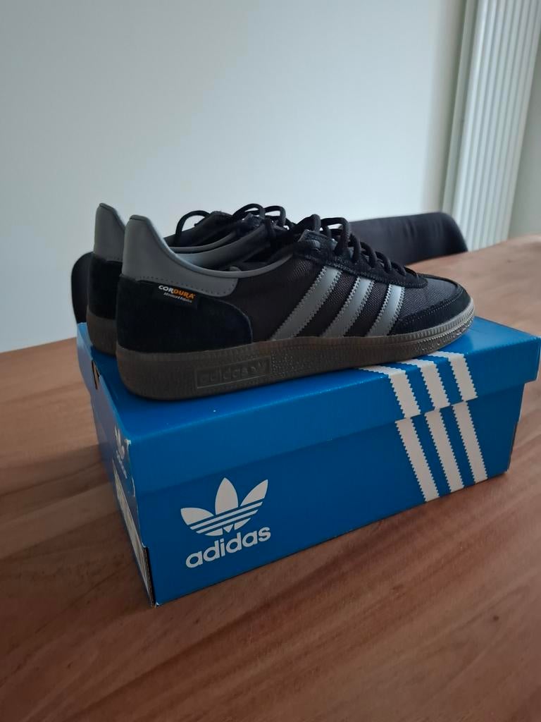 Paire de Adidas HandBall Spezial Cordura Taille 42, Enlèvement ou Envoi