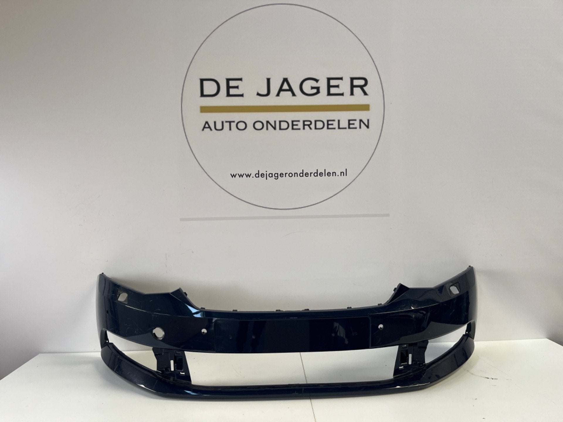SKODA FABIA 3 VOORBUMPER BUMPER 2014- 6V0807221, Auto-onderdelen, Voor, Tr. Vaclava Klementa 869
293 01  Mlada Boleslav, CZ, Skoda