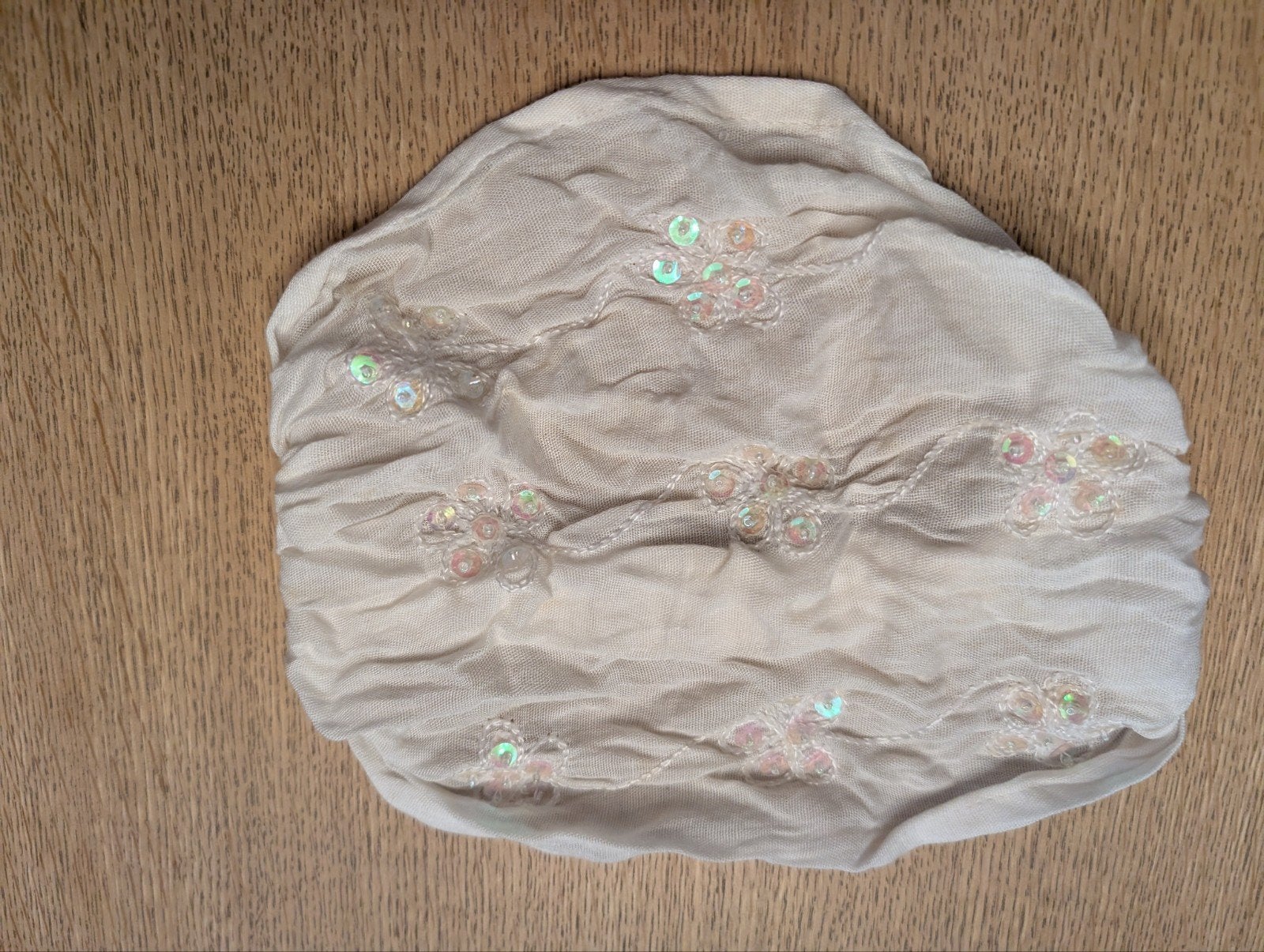 Bandana met epailletten, Enfants & Bébés, Vêtements de bébé | Casquettes & Chapeaux, Enlèvement ou Envoi, Comme neuf