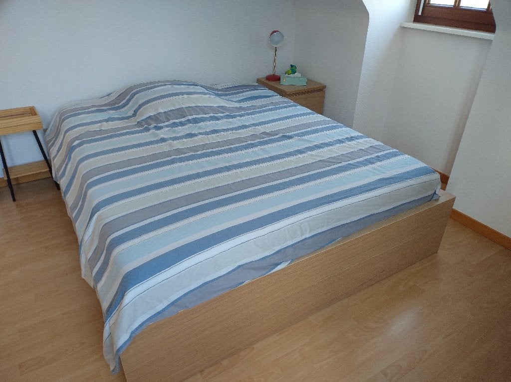 Bed 160 x 200 cm en lattenbodems, Huis en Inrichting, Ophalen, Bruin, Tweepersoons, Zo goed als nieuw