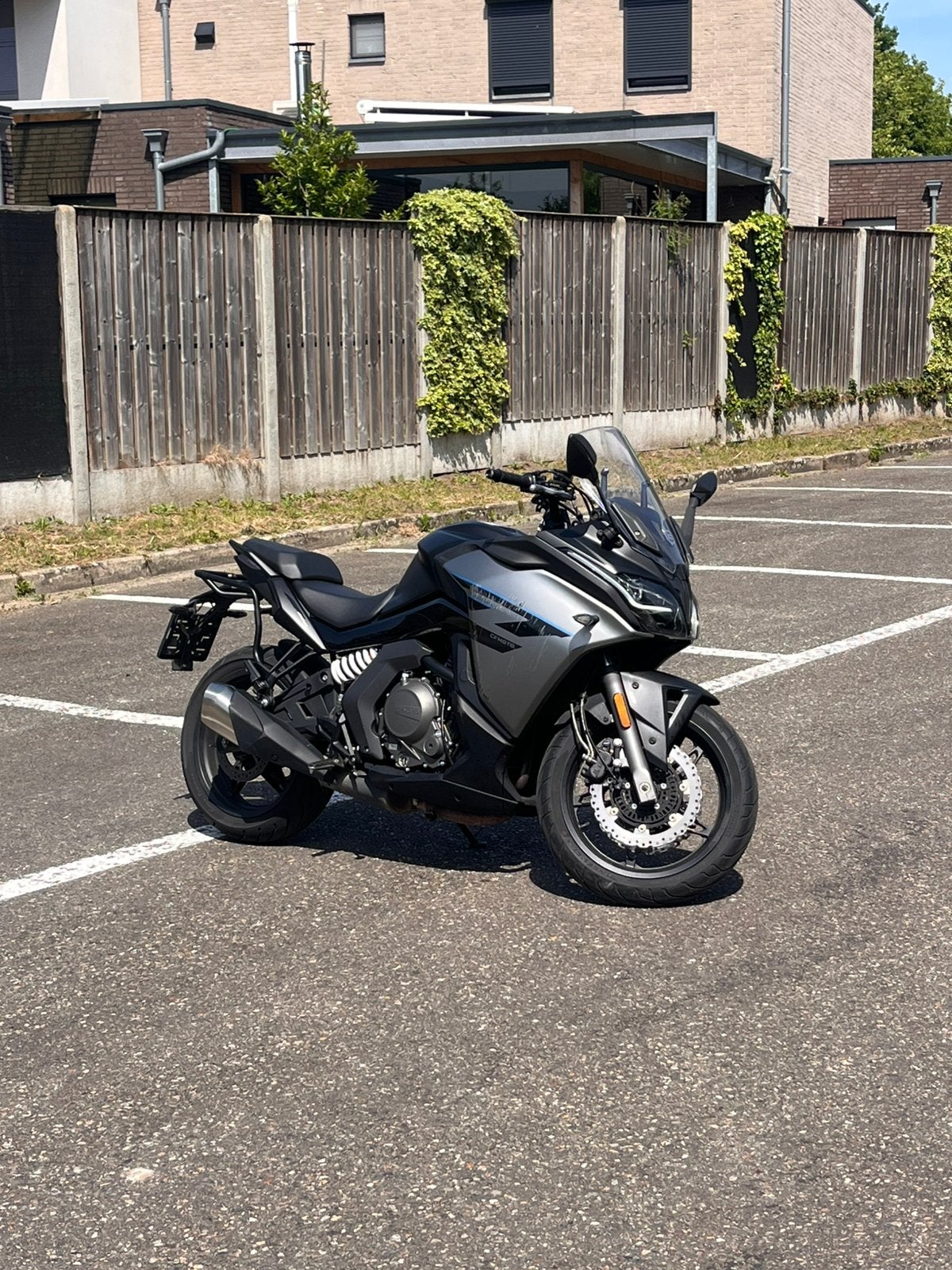 CFMoto 650 GT, 4 cilinders, 649 cc, Gebruikt, Particulier