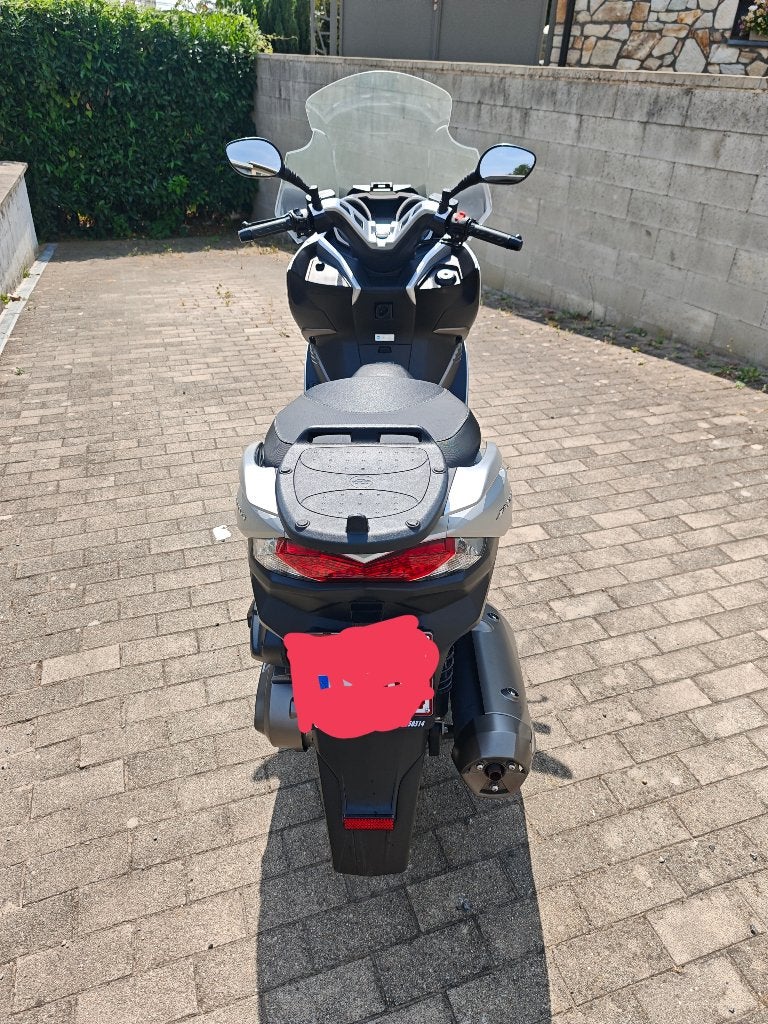 Scooter Kawasaki j300, Enlèvement ou Envoi, Comme neuf, Autres marques