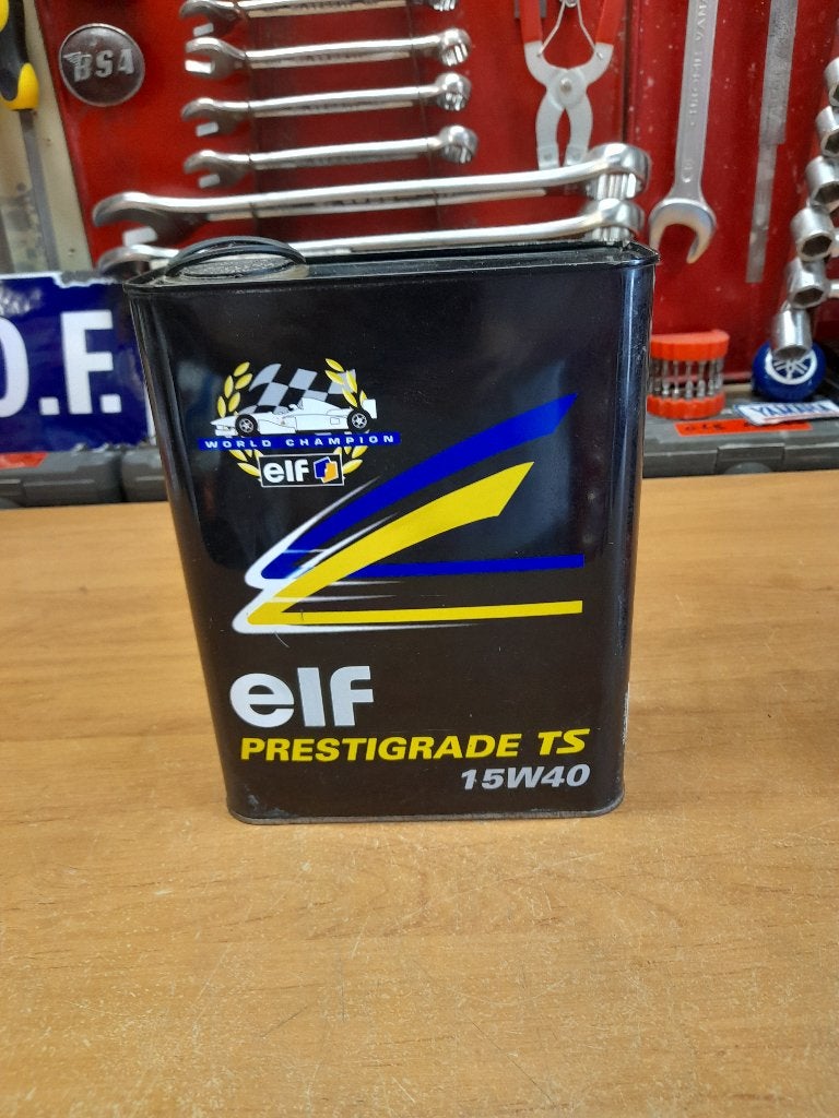 Oude lege oliekan elf prestigrade ts 15w40, Verzamelen, Merken en Reclamevoorwerpen, Gebruikt, Overige typen, Verzenden