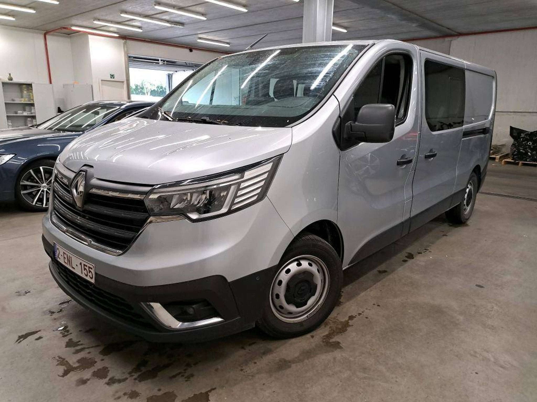 Renault Trafic Trafic 2.0 dCi 30 L2H1 Confort 6 Places - Eas, Autos, Argent ou Gris, Achat, Entreprise, Noir