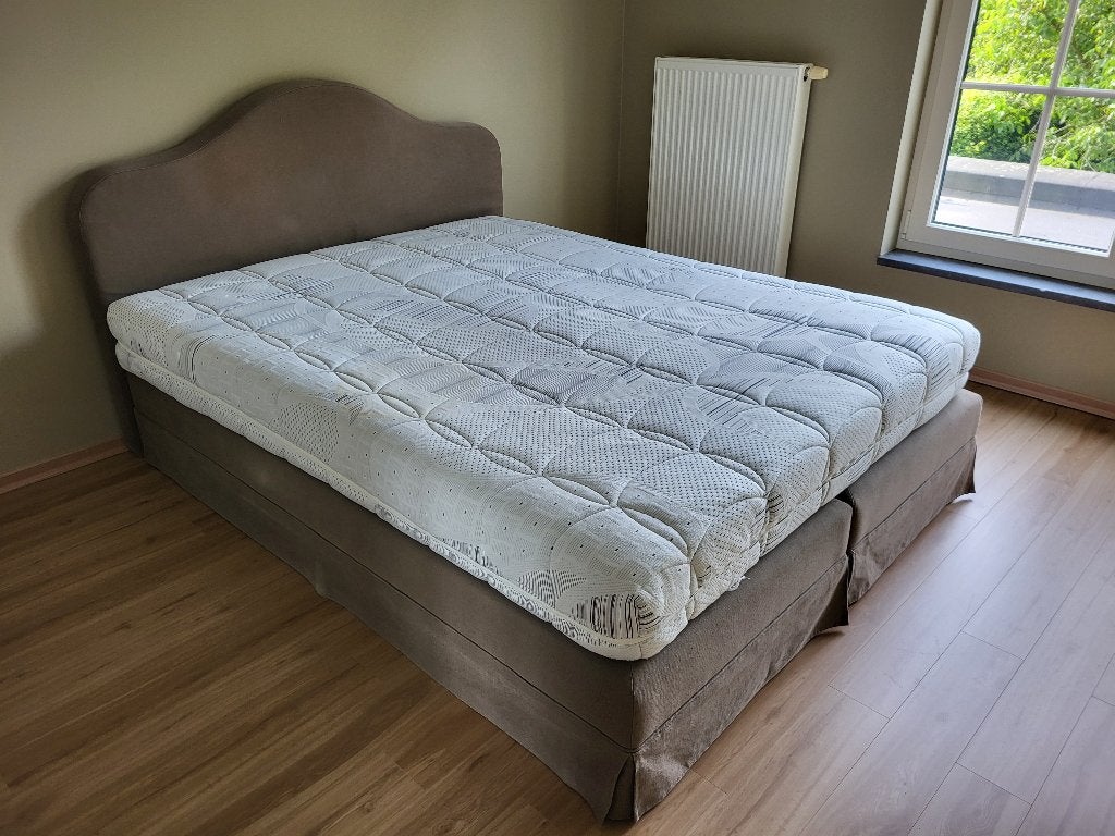 Boxspring met matras, Utilisé, 200 cm, Landelijke stijl, Deux personnes