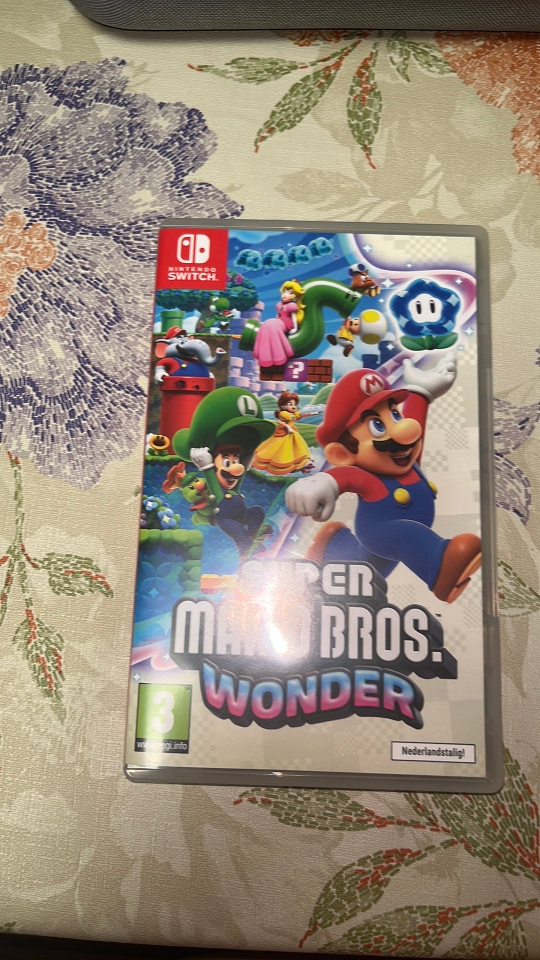 Super mario wonder, Games en Spelcomputers, Games | Nintendo Switch, 3 spelers of meer, Ophalen, Gebruikt