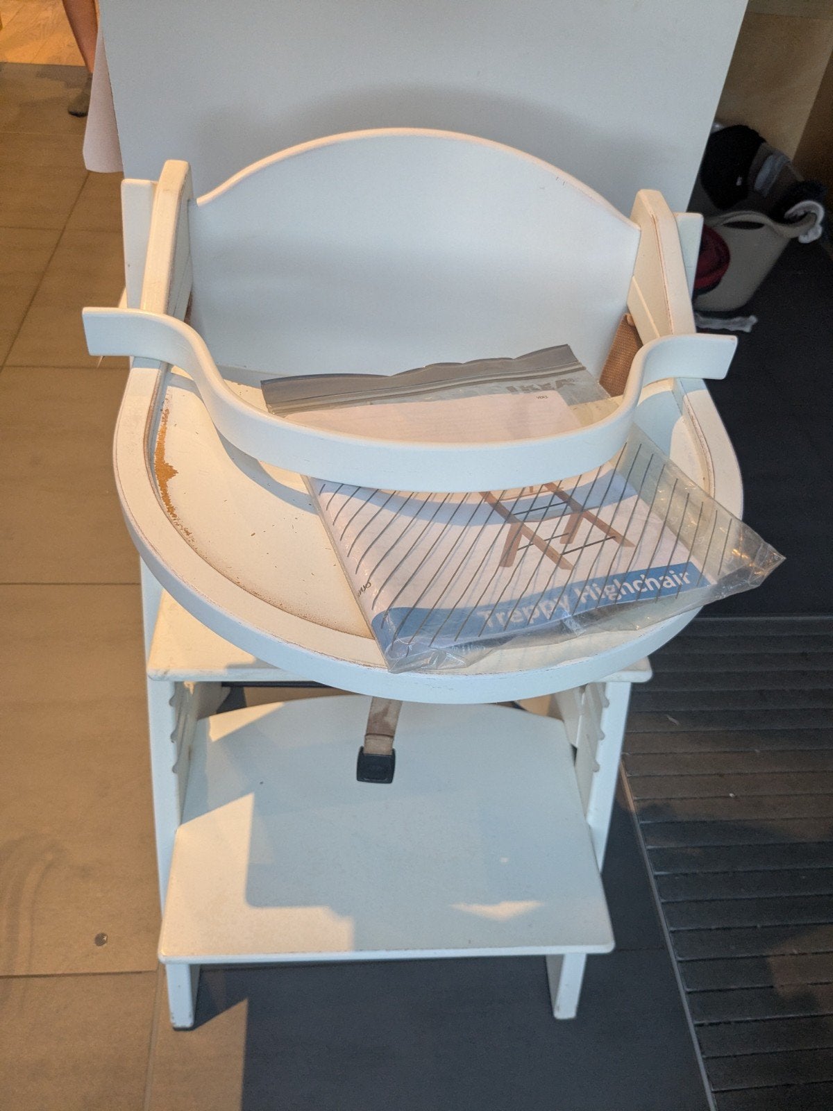 Treppy meegroeistoel + eettablet, Enlèvement, Utilisé, Chaise évolutive, Plateau amovible