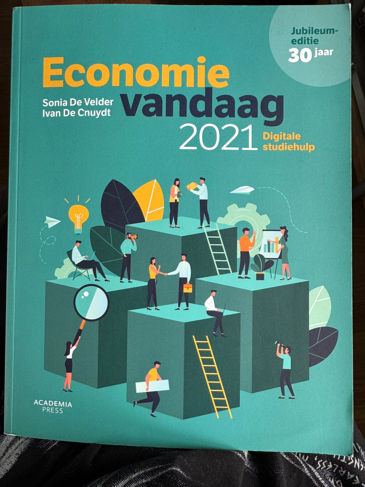 Ivan De Cnuydt - Economie vandaag 2021, Boeken, Ophalen of Verzenden, Ivan De Cnuydt; Sonia De Velder