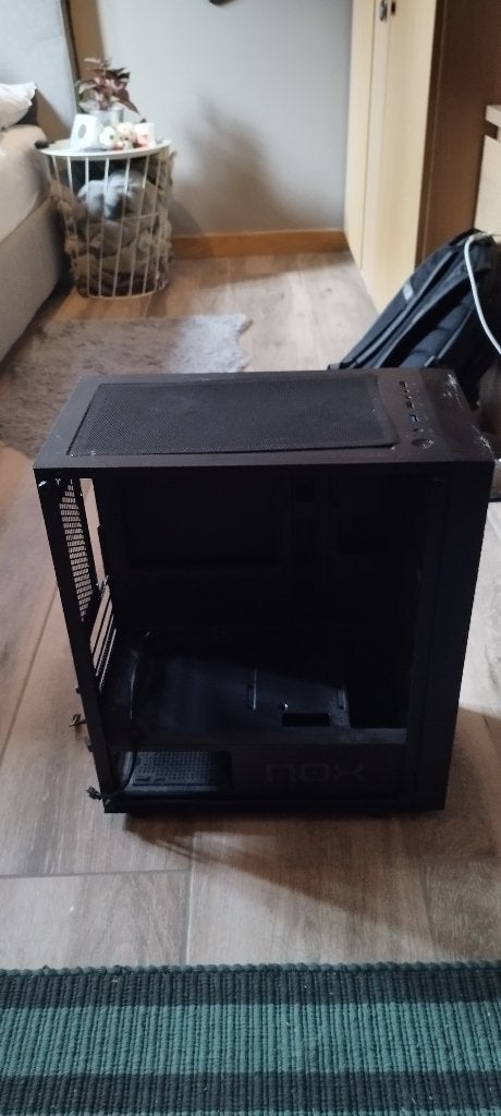 pc case met argb fans, Computers en Software, Computerbehuizingen, Ophalen, Gebruikt