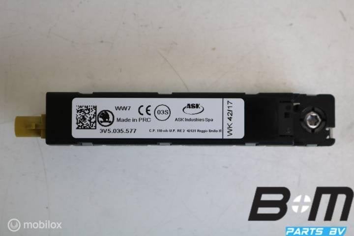 Antenneversterker Skoda Superb 3 3V5035577, Gebruikt