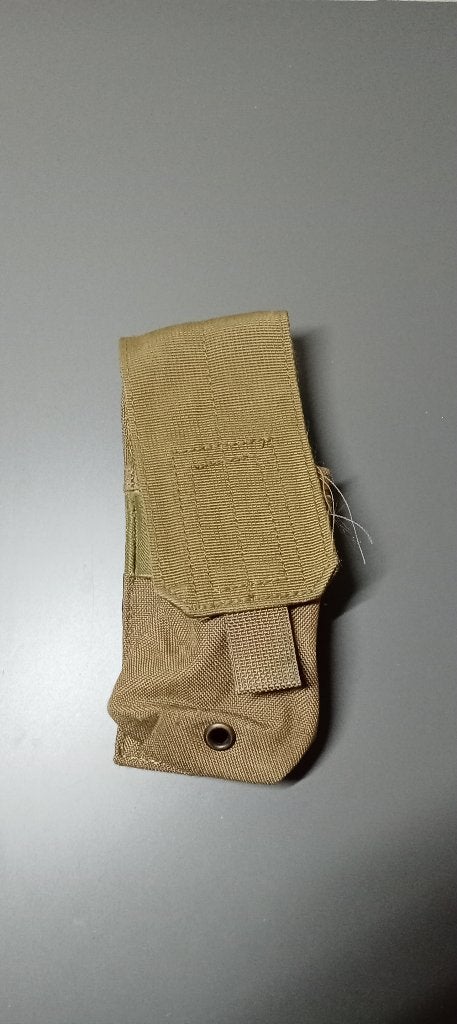 Poche Chargeur Molle Camo Tan Airsoft, Ophalen of Verzenden, Zo goed als nieuw