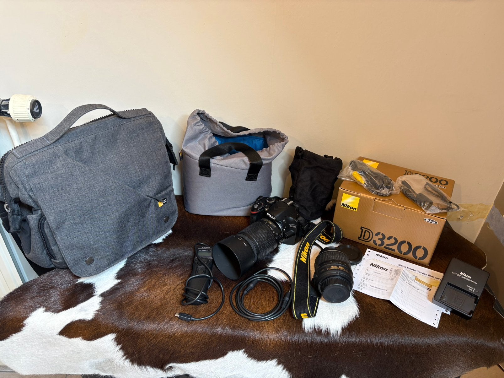 Nikon D3200 + AF-S Nikkor 18-55mm + 55-200, Audio, Tv en Foto, Fotocamera's Digitaal, Ophalen, Gebruikt, Spiegelreflex, Nikon