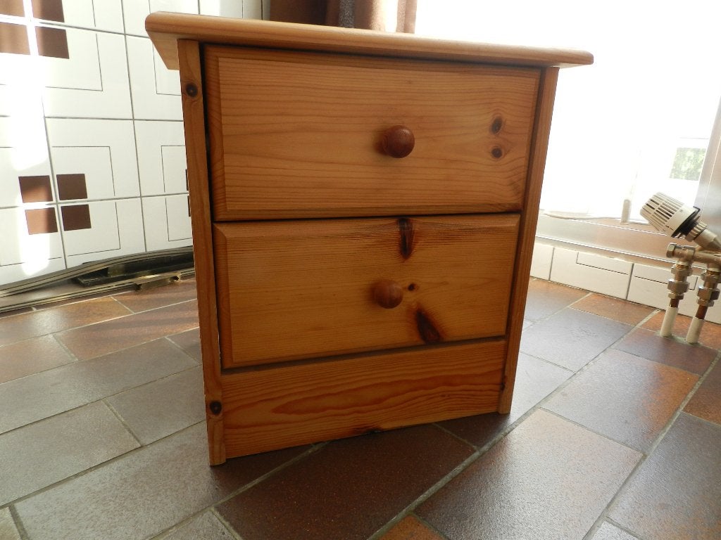 table de chevet, Moins de 55 cm, Moins de 45 cm, Enlèvement, Utilisé