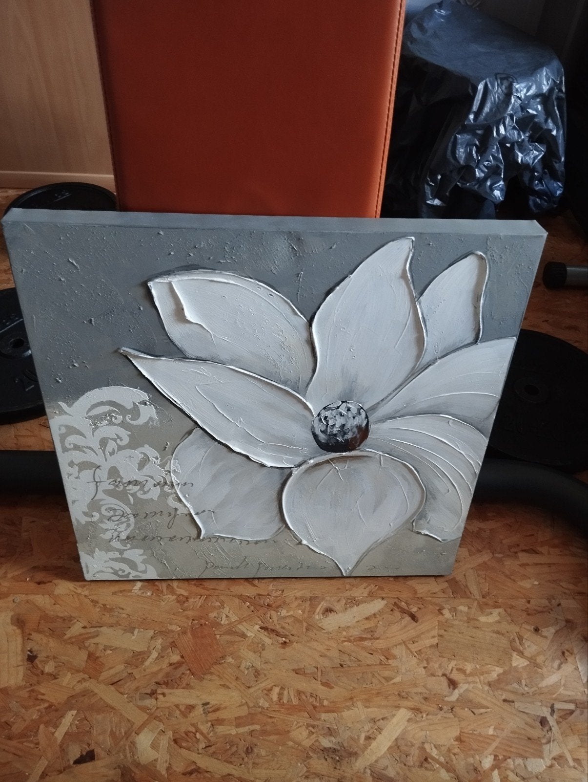 Kader met bloem in reliëf mooie staat, Ophalen