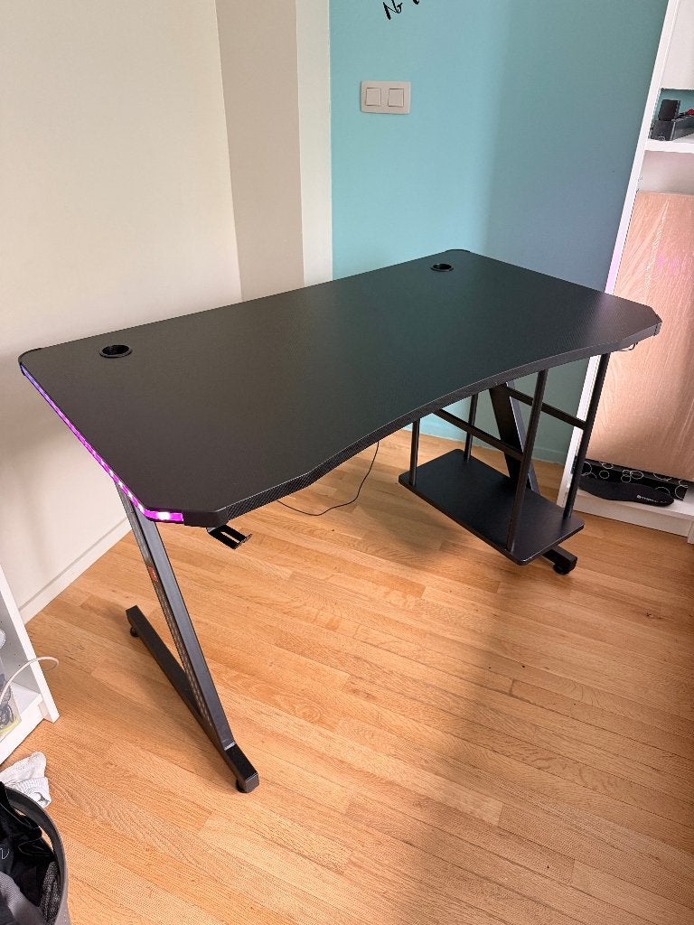 Bureau Gaming Z-Desk avec LED RGB + Porte-casque&-gobelet, Maison & Meubles, 120 cm, Métal, Démontable, Comme neuf
