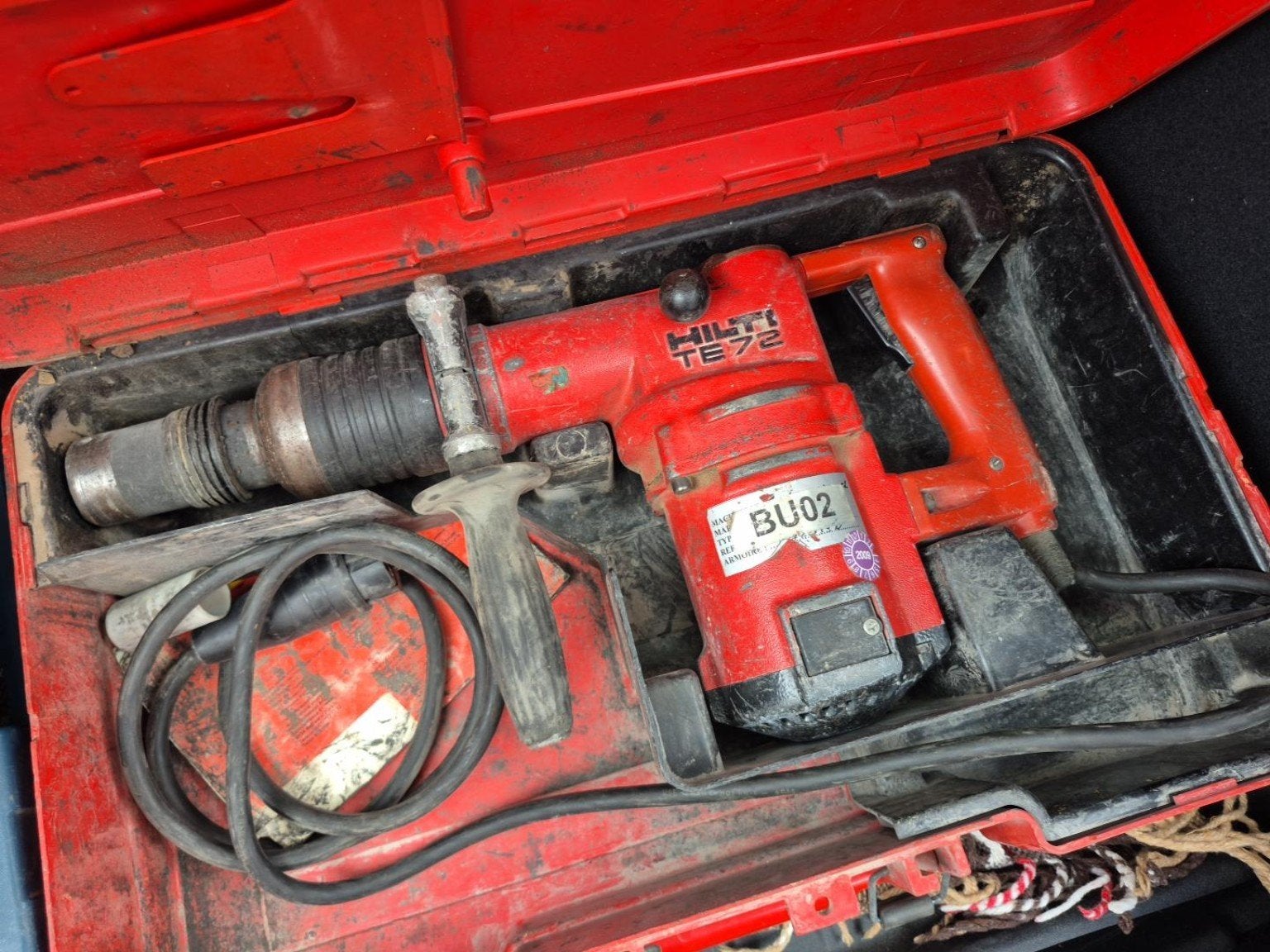 100€ Hilti TE 72 perforateur-burineur + coffret – vente urge, Bricolage & Construction, Enlèvement, Utilisé