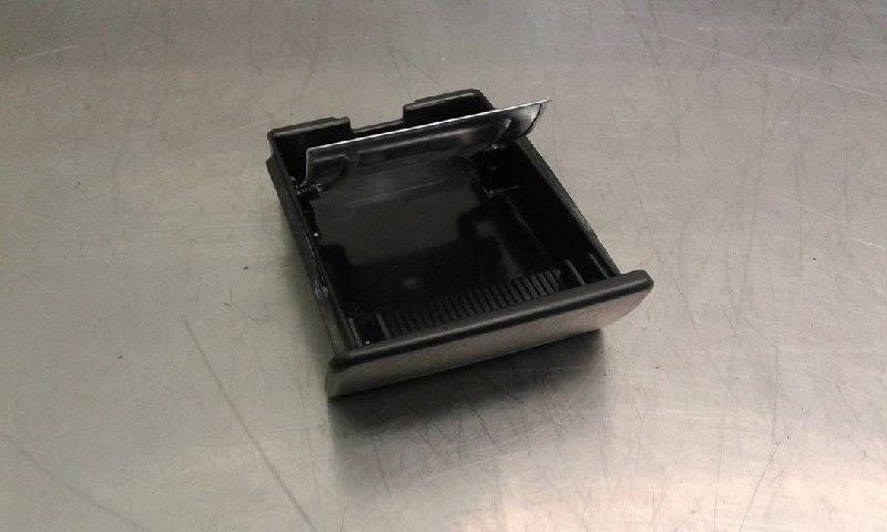 CENDRIER Honda Civic (ES) (01-2000/12-2005), Utilisé, Honda