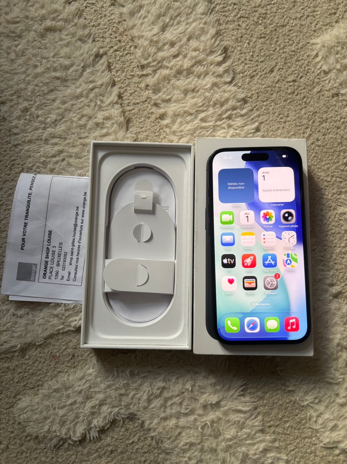 Iphone 16, Enlèvement, Comme neuf, IPhone 16