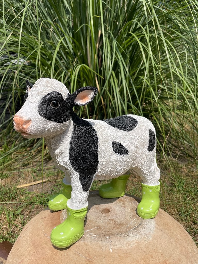 Kalf koe Groen regenlaarsjes tuin boerderij 30cm, Tuin en Terras, Ophalen of Verzenden, Nieuw, Kunststof, Dierenbeeld