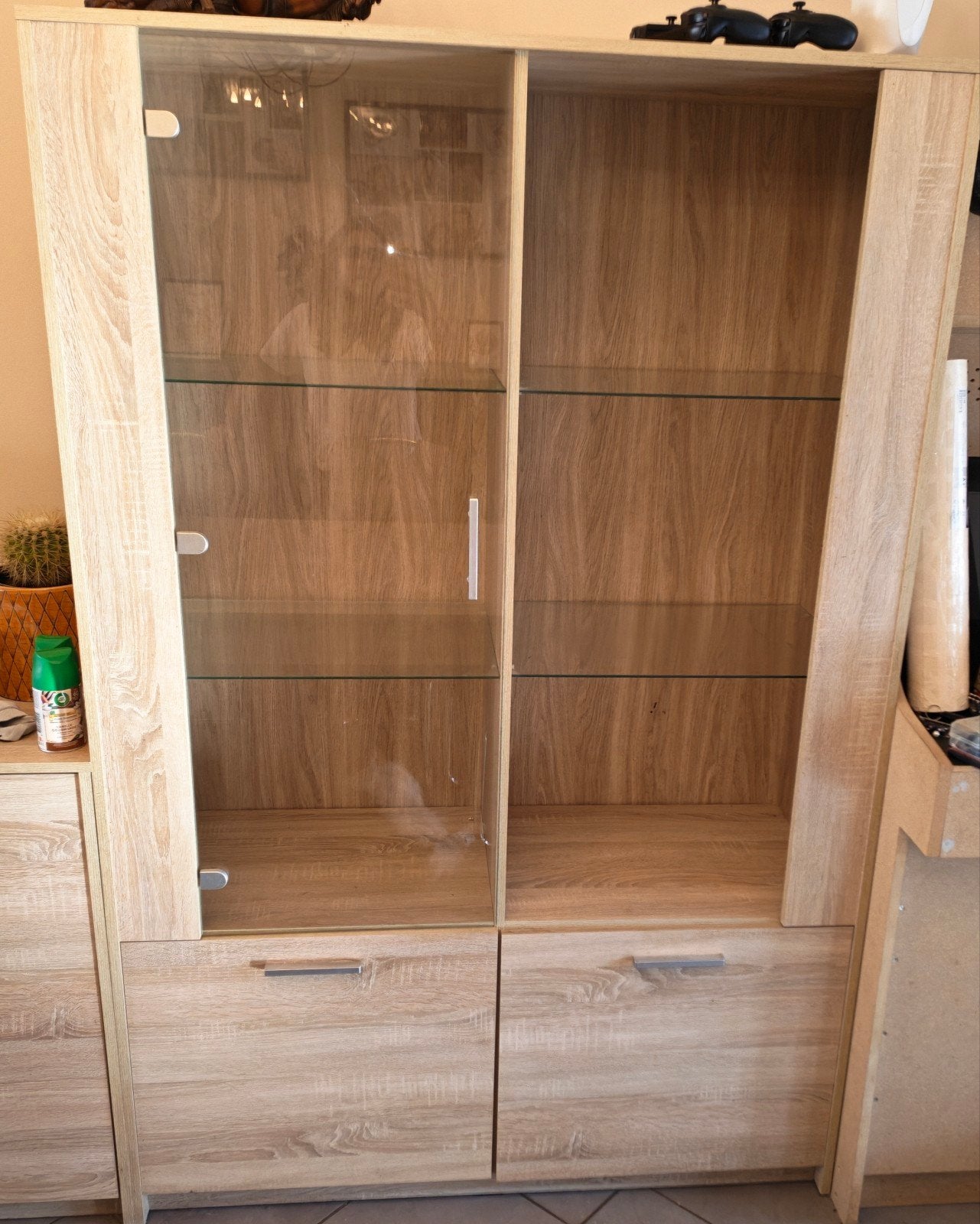 À donner vitrine 1m20 sur 1m82 et 45 de profondeur pas de ré, Enlèvement