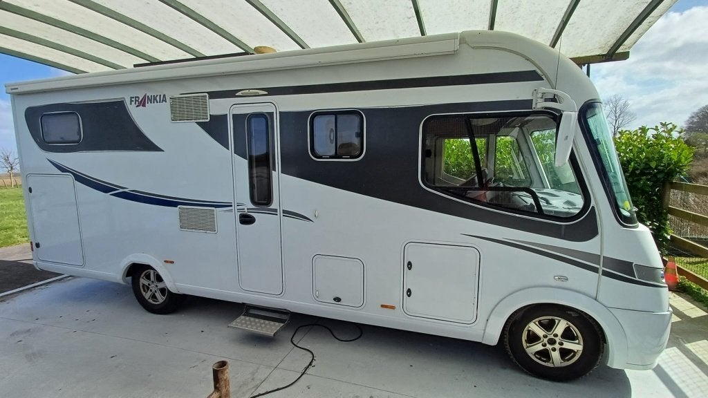 Mobilhome Frankia integraal, Afzuigkap, Ringverwarming, Fiat, Alarme
