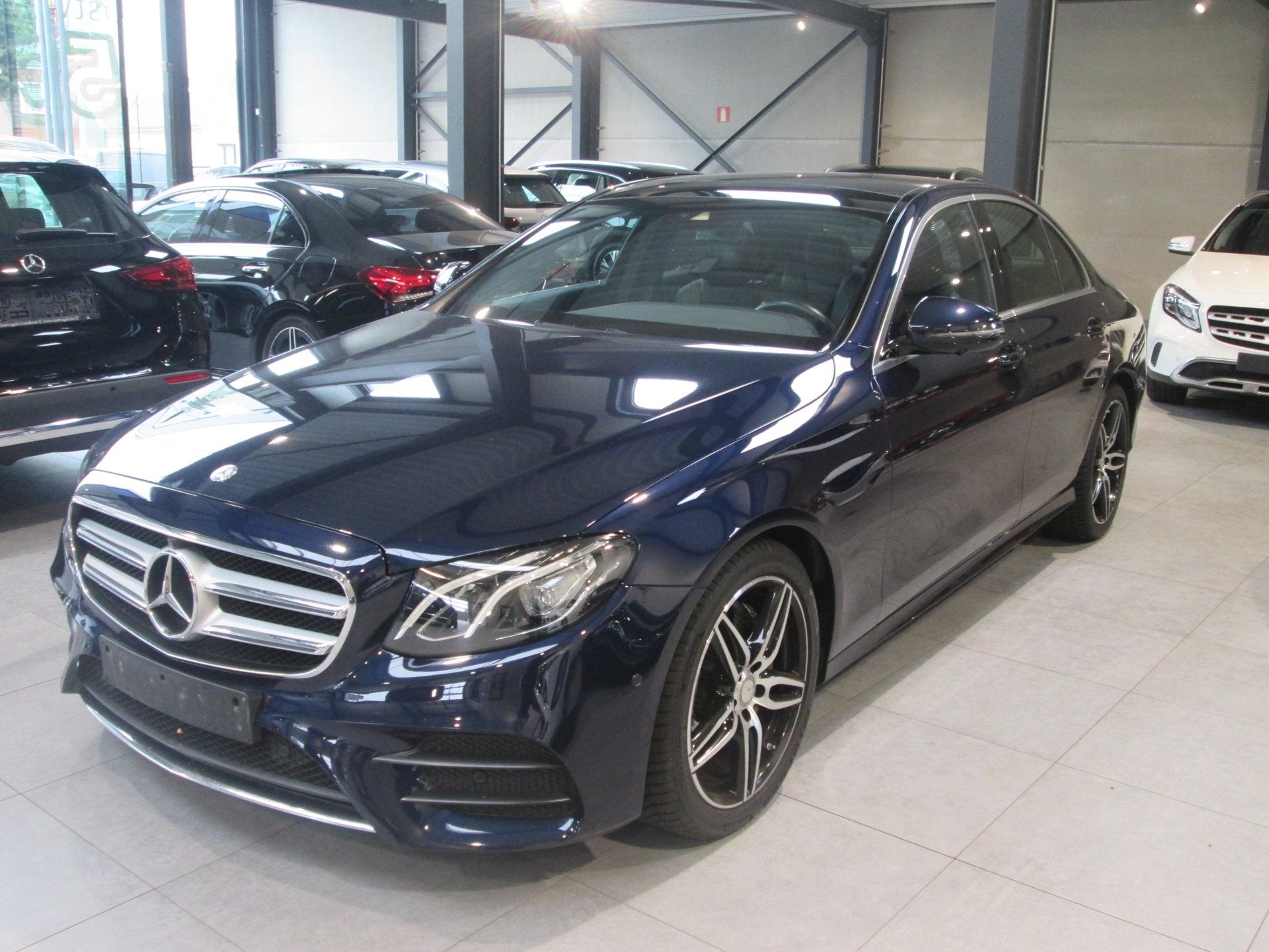 Nieuw voertuig, Autos, Cuir, https://public.car-pass.be/vhr/be5cd53e-c71a-4e2a-aeda-c0c2570e52c5, Achat, Entreprise