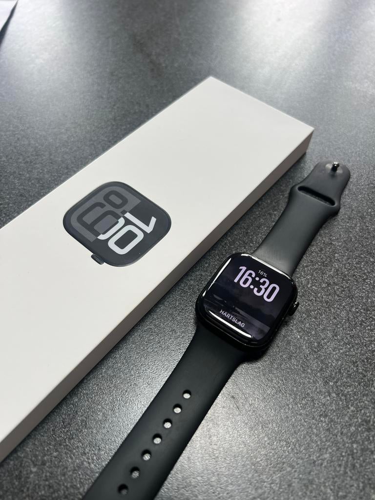 Apple watch 10 42mm, Handtassen en Accessoires, Smartwatches, Ophalen, Zo goed als nieuw